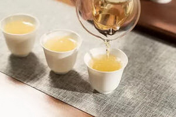 白茶隔夜泡香氣依舊 白茶隔夜泡香氣依舊
