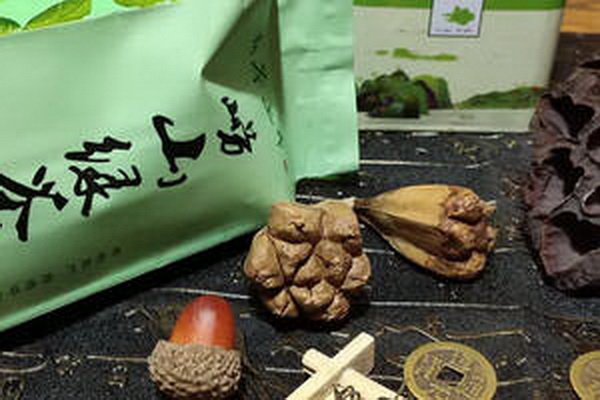 茶排行榜揭曉尋找最優(yōu)質的巖茶 茶排行榜揭曉尋找最優(yōu)質的巖茶