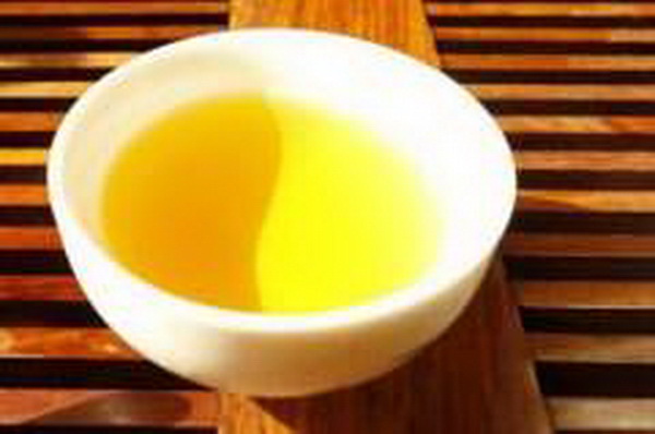 茶葉的神奇功效健康保護與美容養(yǎng)顏 茶葉的神奇功效健康保護與美容養(yǎng)顏