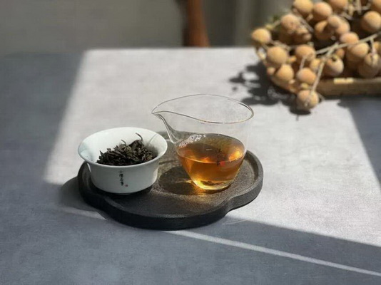 白茶 White Tea 白茶 White Tea
