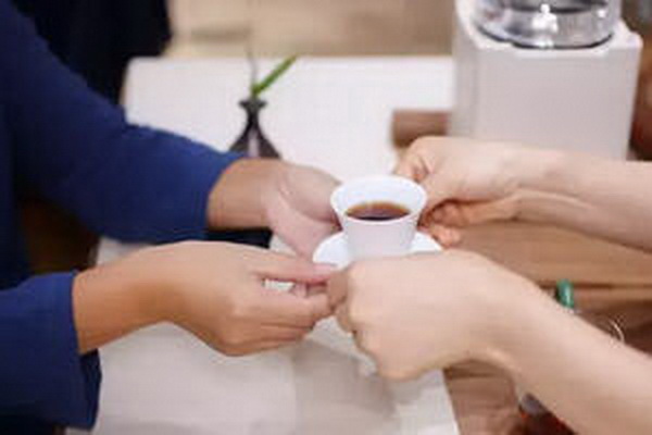 便利環(huán)保上門回收茶葉服務(wù)為您解決煩惱 便利環(huán)保上門回收茶葉服務(wù)為您解決煩惱