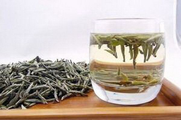 品味十大名茶特點(diǎn)與產(chǎn)地一覽