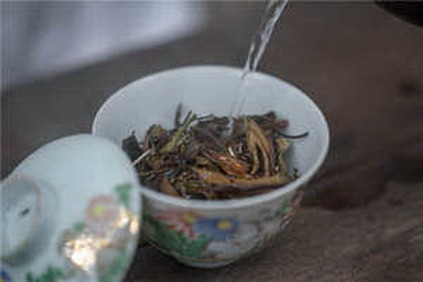 探尋甜茶葉香氣一斤多少錢
