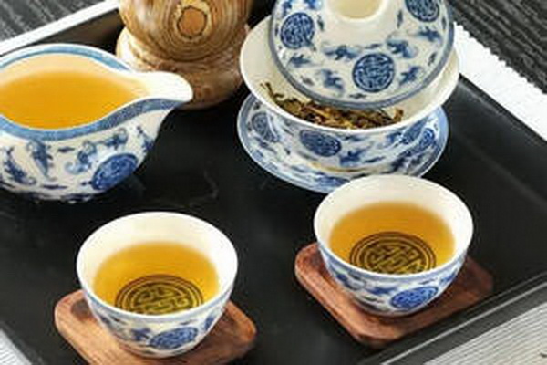 探尋生來古樹紅茶價(jià)格的秘密